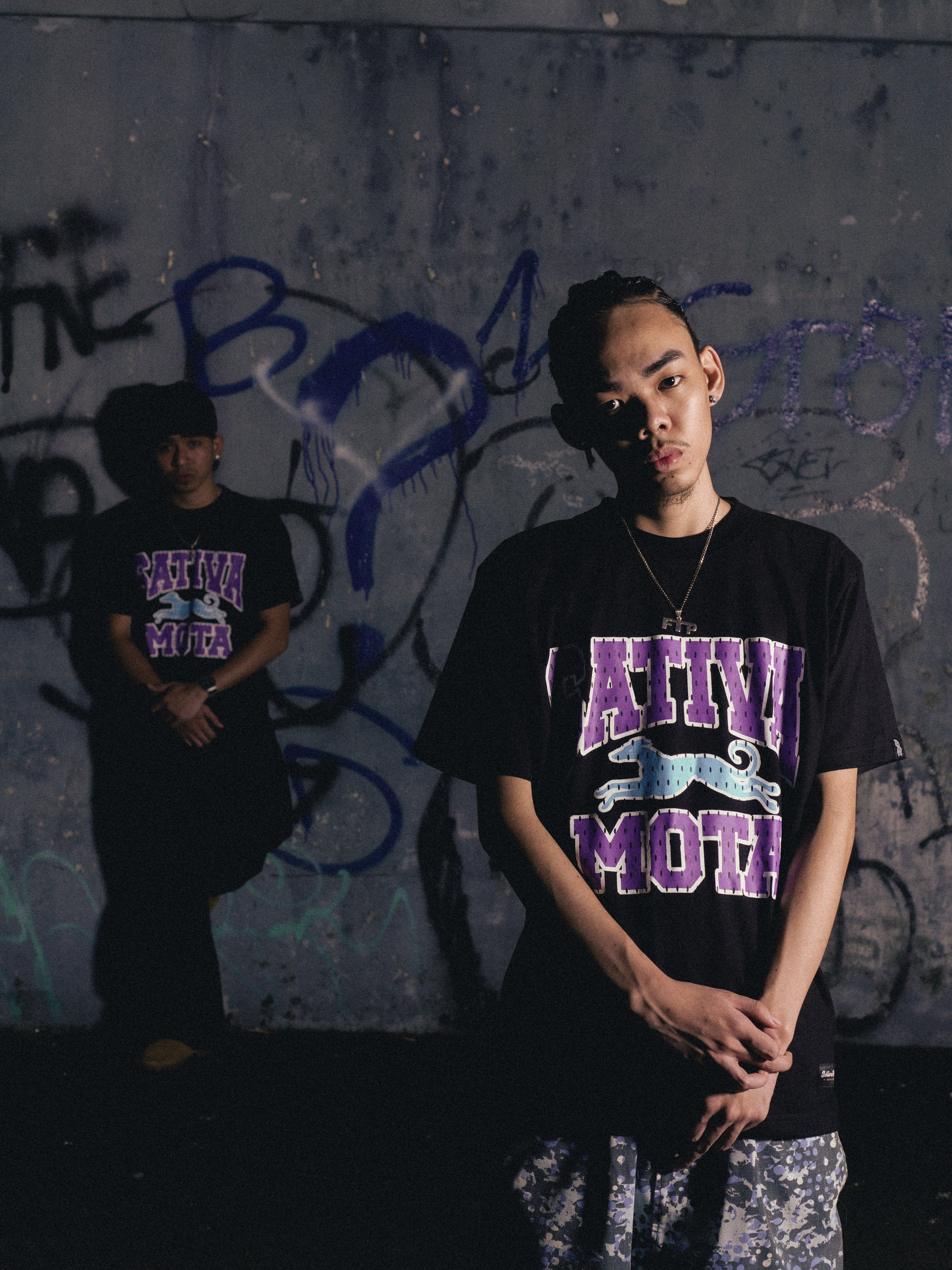 RUNNING DOG (VIOLET) SATIVA MOTA